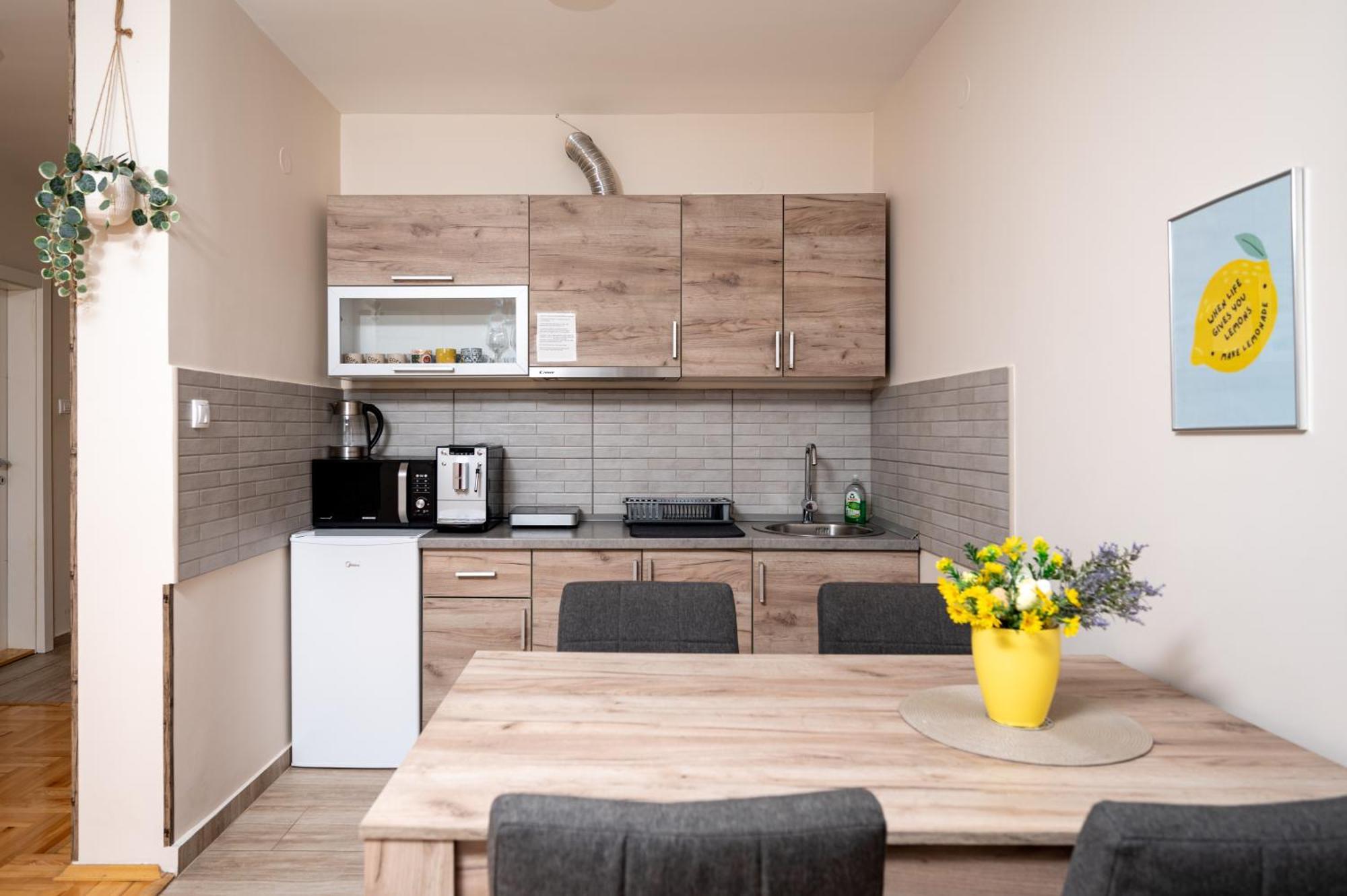 Kc Apartment Суботица Экстерьер фото